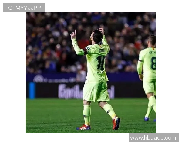 西罗足球明星的辉煌历程与成就分析及其对足球界的影响 西罗足球明星的辉煌历程与成就分析及其对足球界的影响