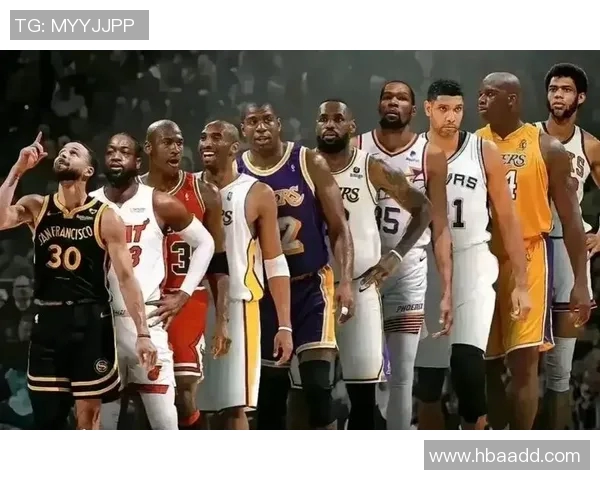 篮球明星齐聚一堂合影留念展现篮球巨星风采与友谊的精彩瞬间