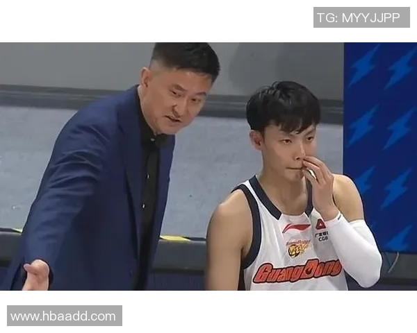 丛林法则下的篮球明星们如何在竞争中脱颖而出与生存之道